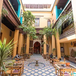 2* בית הארחה Medina Social Club